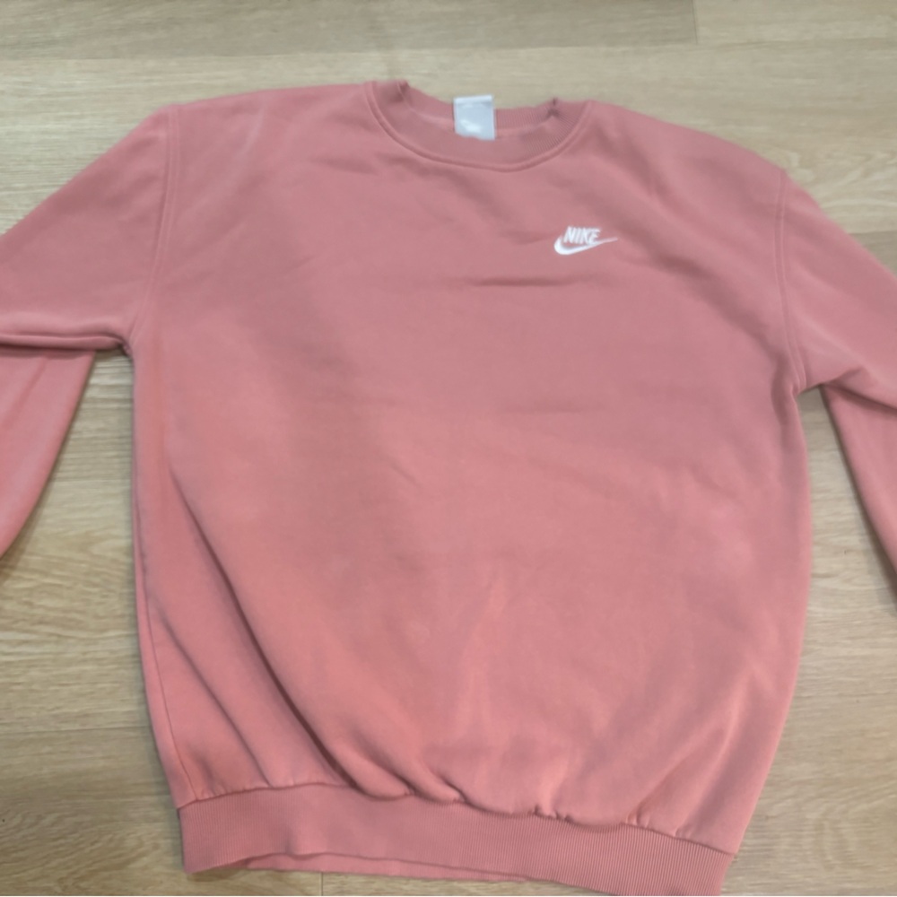 Girls large Nike crew neck